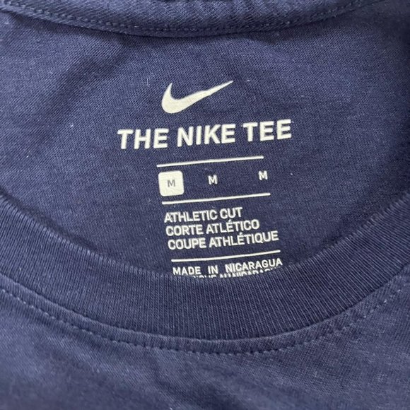 NWOT Nike 2pc Tees - Picture 4 of 6